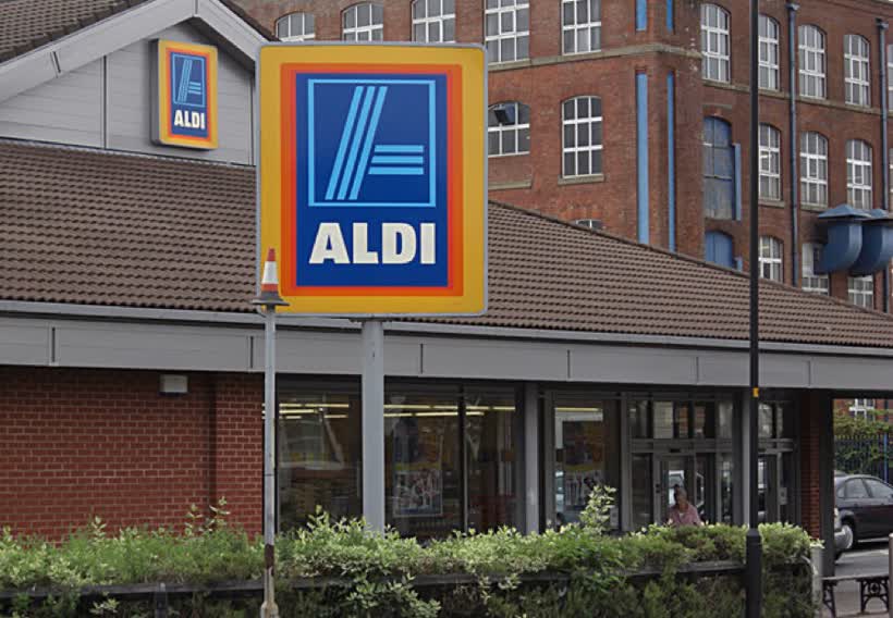 Aldi, Shaw, close to the Aldi on Refuge Street, Shaw