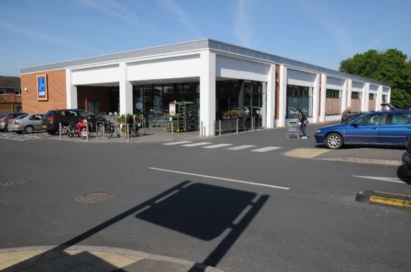 Aldi, Tewkesbury, close to the Aldi on Gloucester Road, Tewkesbury