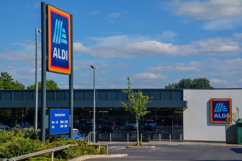 Swindon : Aldi, close to the Aldi on Shaw Road, Swindon
