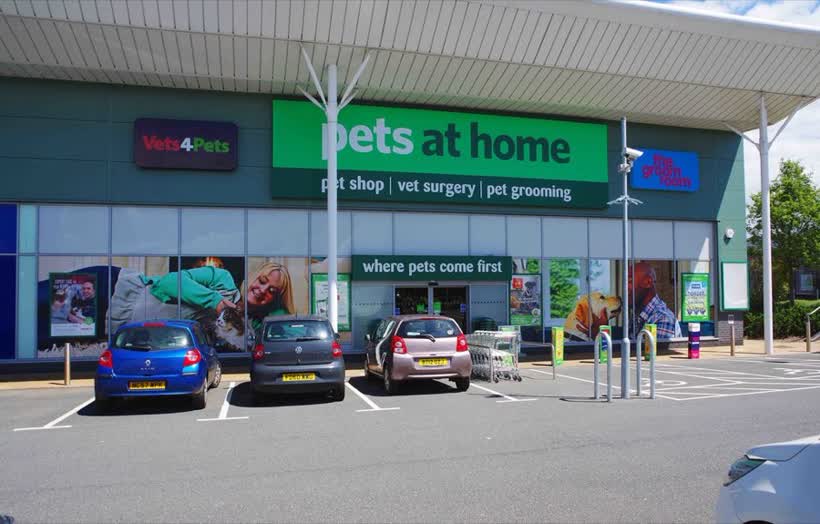 Pets at Home, Unit 3 Droitwich Retail Park, Kidderminster Road, Droitwich Spa, Worcs, close to the Aldi on Kidderminster Road, Droitwich