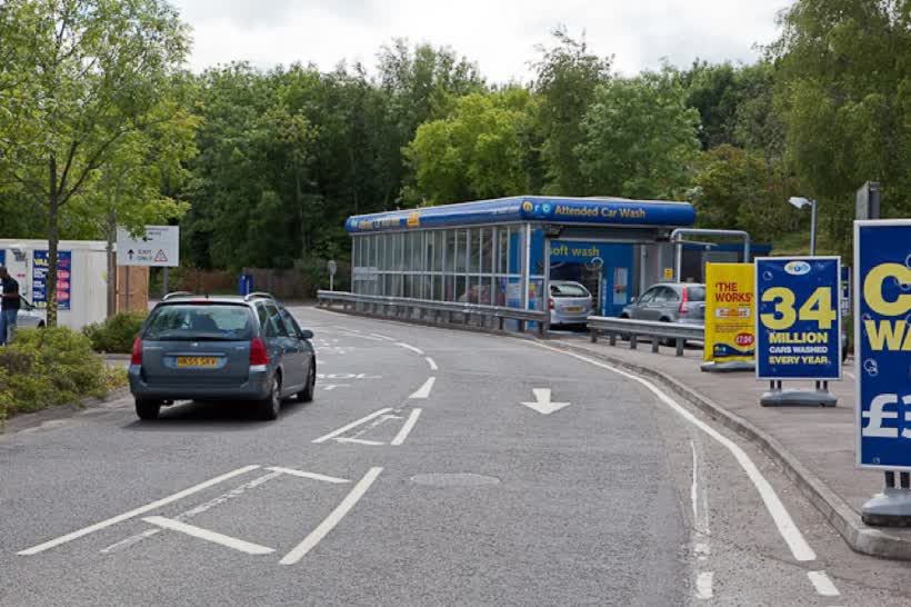 Car Wash at Sainsbury's Superstore, Hedge End, close to the Aldi on Hedge End Retail Park, Southampton