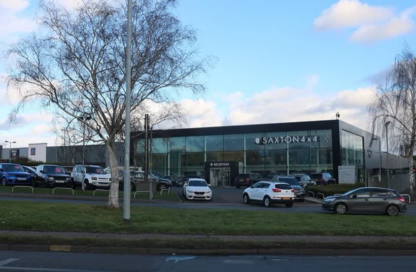 Saxton 4x4 dealers on Westway, Chelmsford, close to the Aldi on Westway, Chelmsford
