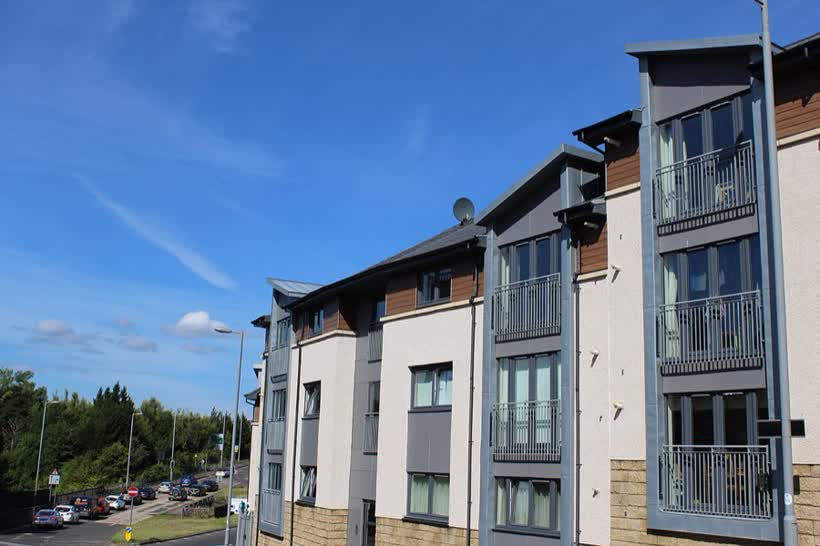 Modern Flats, High Street, Johnstone, close to the Aldi on High Street, Johnstone