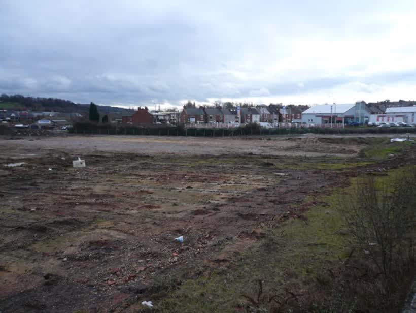 Lockoford Road - View across cleared Dema Glass Site 347130 347135, close to the Aldi on Lockoford Road, Chesterfield
