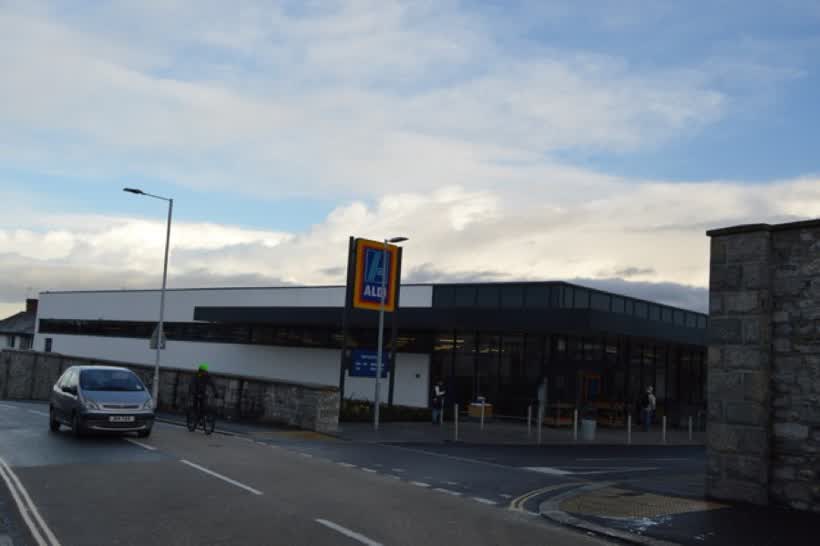 Aldi, Greenbank Rd, close to the Aldi on Greenbank Road, Plymouth